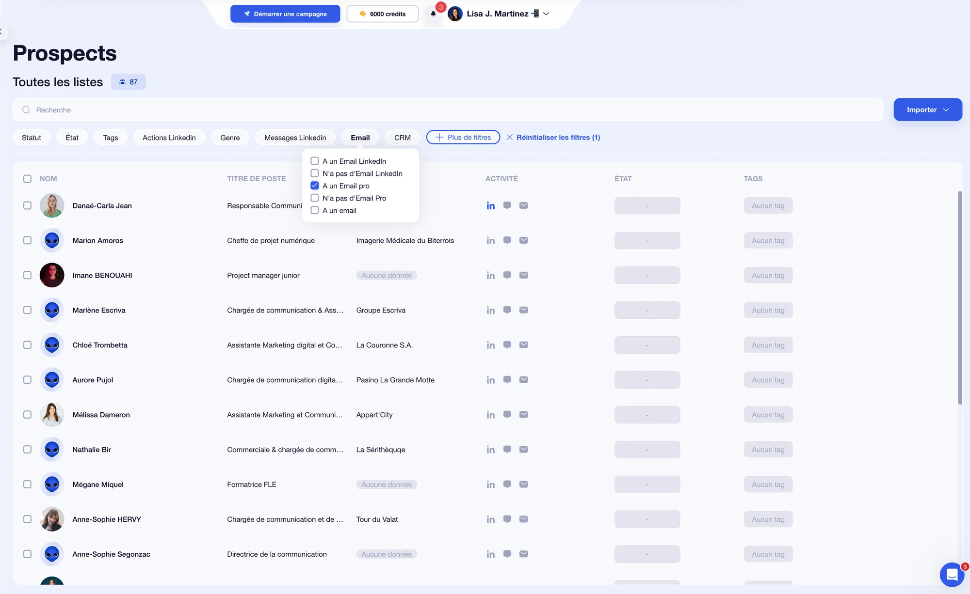 Liste de prospects avec email professionnel sur Waalaxy.