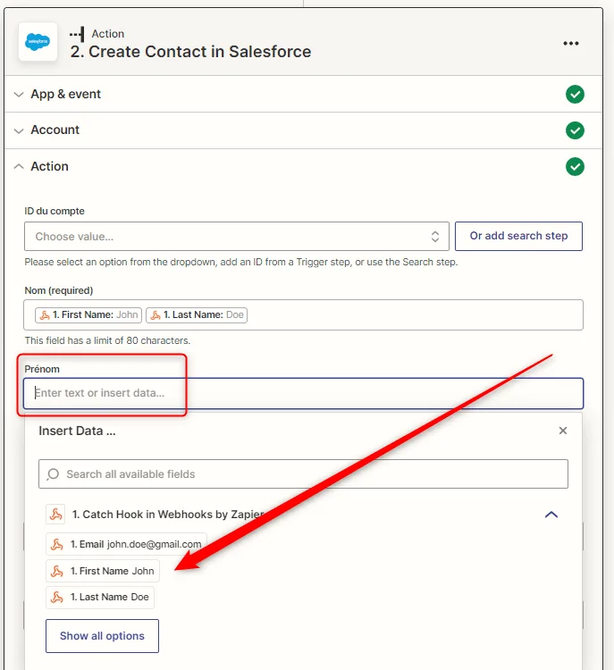 Page web de Zapier montrant l'interface pour créer un contact dans Salesforce, avec champ "Prénom" sélectionné et options de saisie en bas.