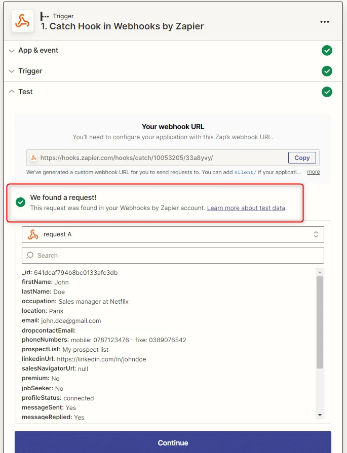 Page de Zapier montrant un webhook URL avec notification "We found a request!" pour John Doe à Netflix.