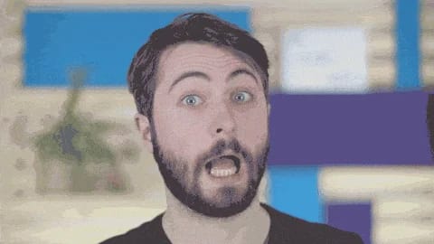Homme surpris expression d'étonnement