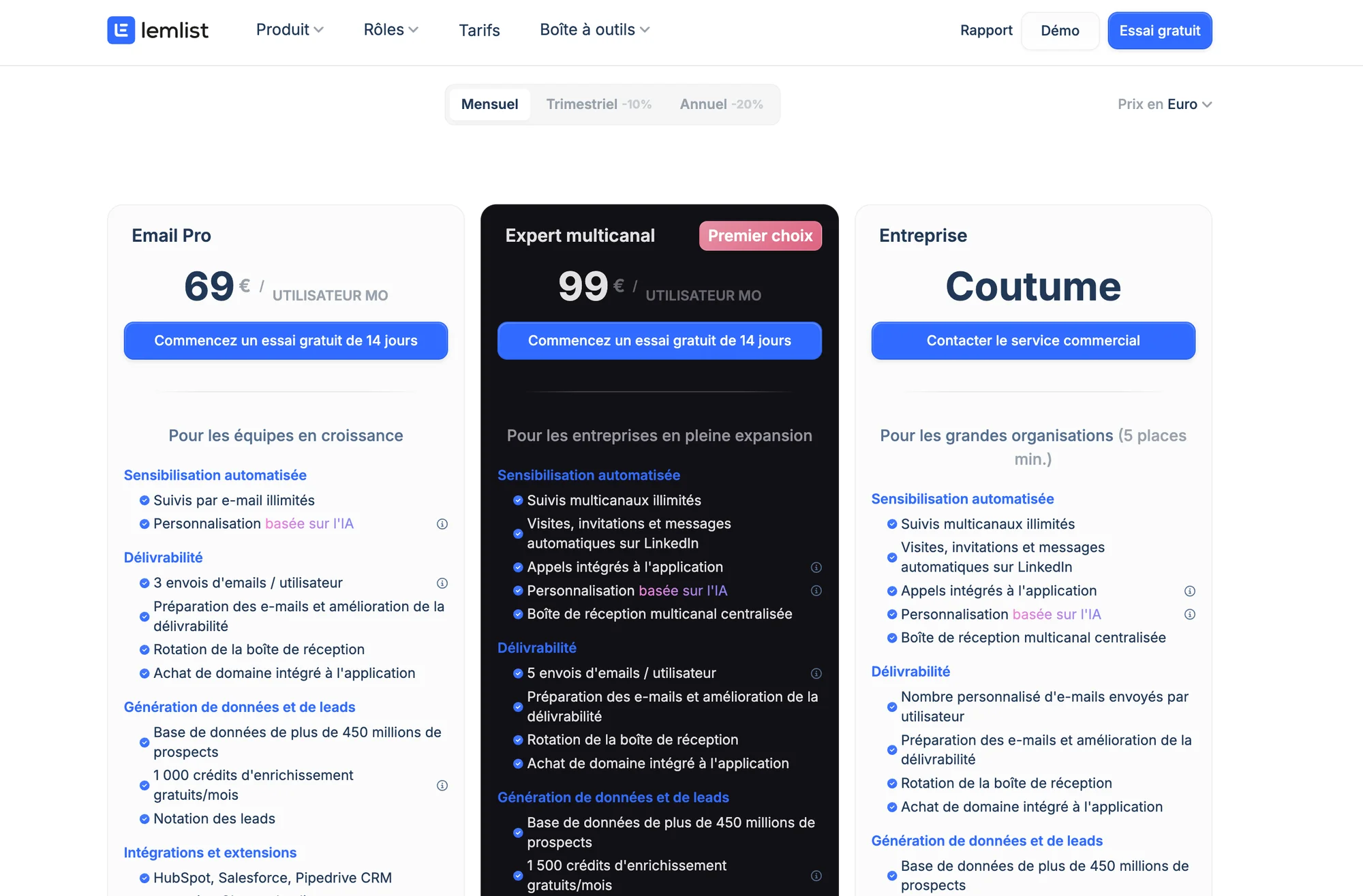 Page de tarifs d'un outil marketing avec options "Email Pro", "Expert multicanal" et "Entreprise Coutume". Prix: 69€/mois pour Email Pro, 99€/mois pour Expert multicanal. Mention de fonctionnalités et prix pour l'option Entreprise Coutume.