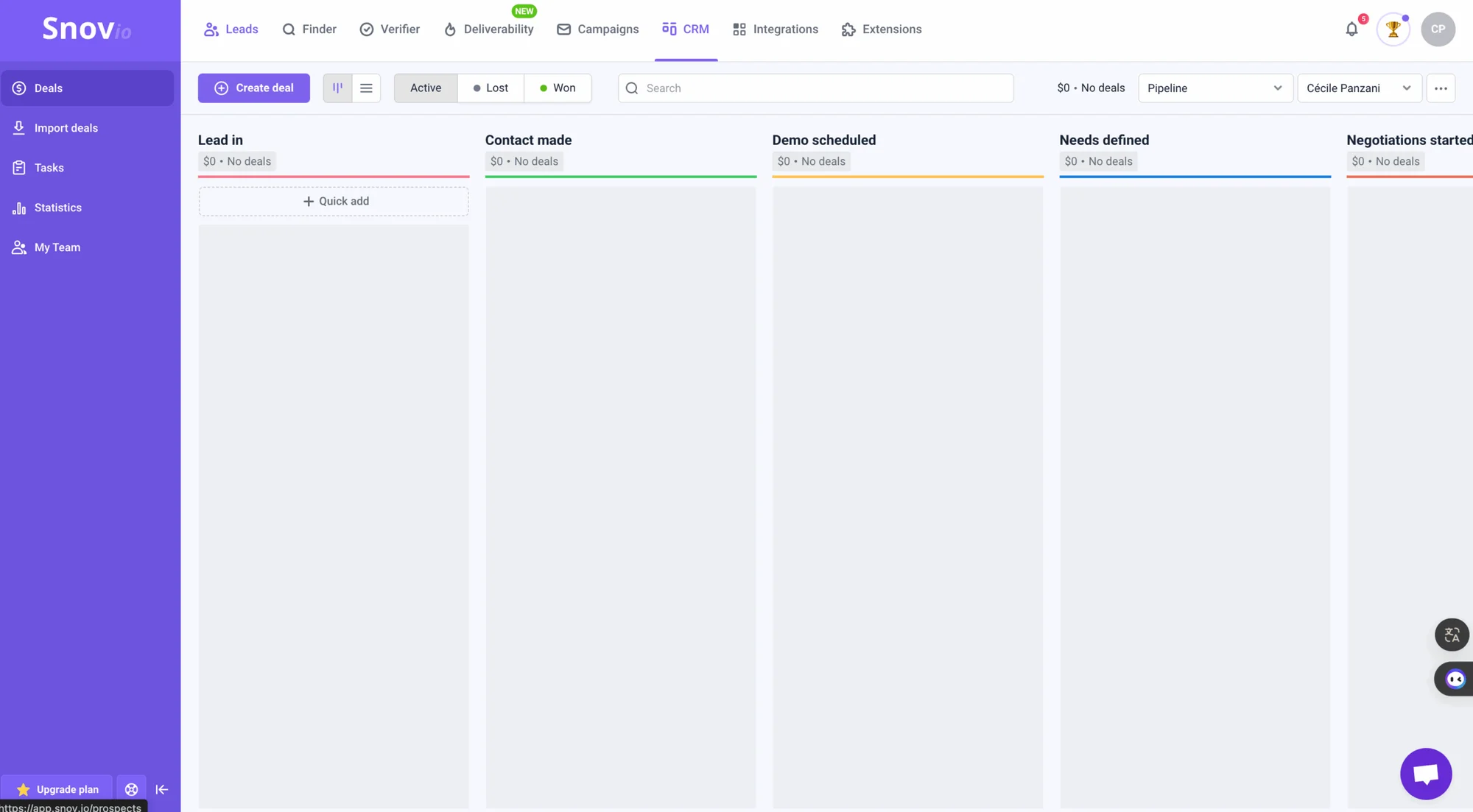 Snov.io CRM pipeline deals kanban