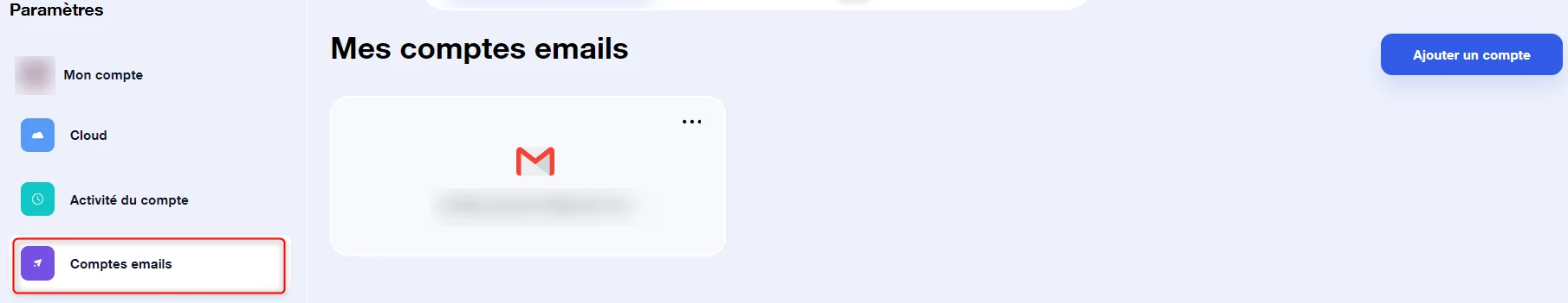 Page d'administration des comptes emails, icône Gmail, lien "Ajouter un compte", menu latéral avec options "Mon compte", "Cloud", "Activité du compte".