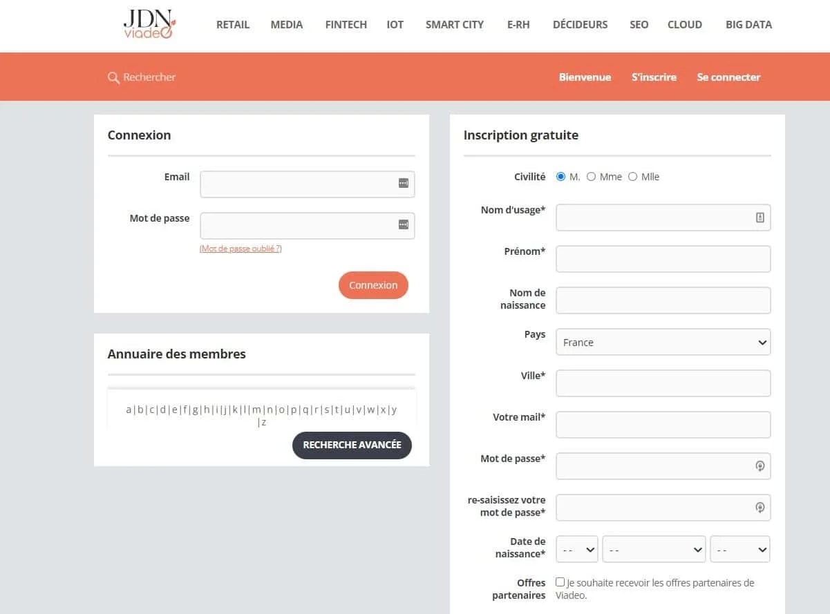 Page web avec formulaire de connexion et inscription, logo JDN Video en haut, rubriques: RETAIL, MEDIA, FINTECH, IOT, SMART CITY, E-RH, DÉCIDEURS, SEO, CLOUD, BIG DATA.