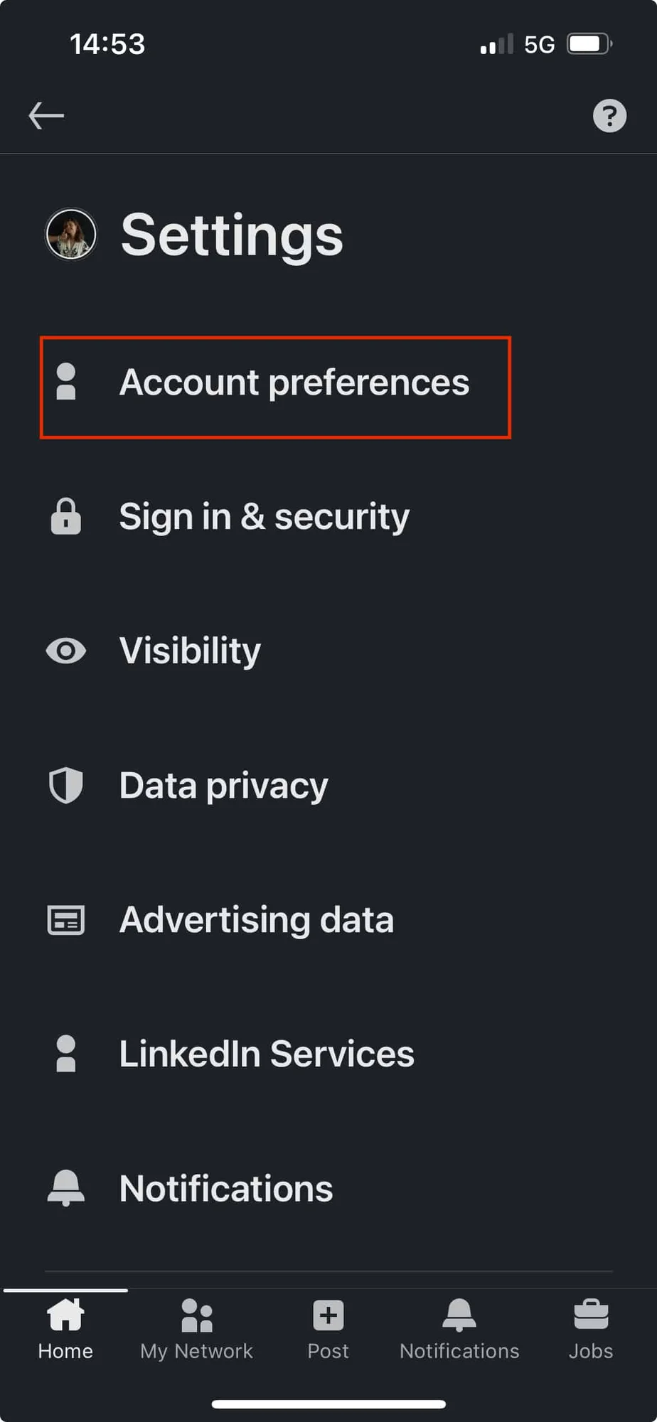 dark mode LinkedIn
