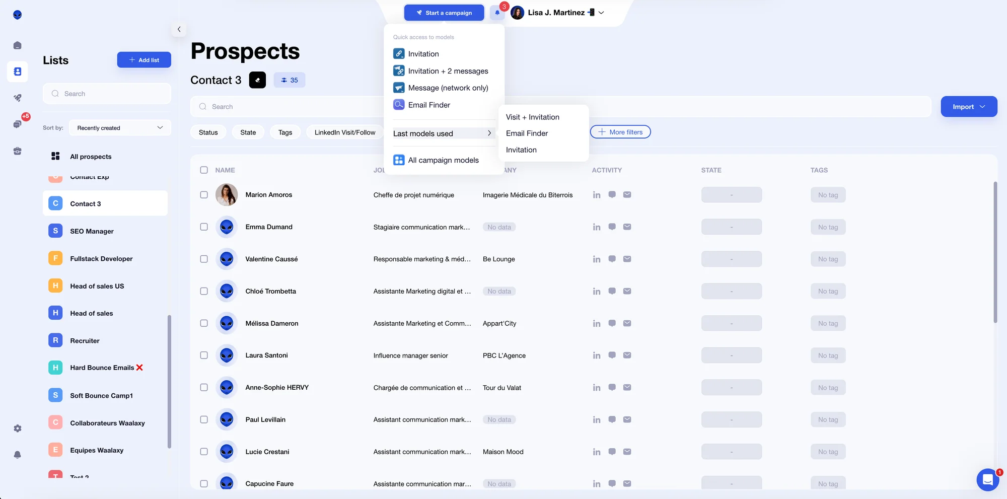 Warm Up LinkedIn Accounts with Waalaxy