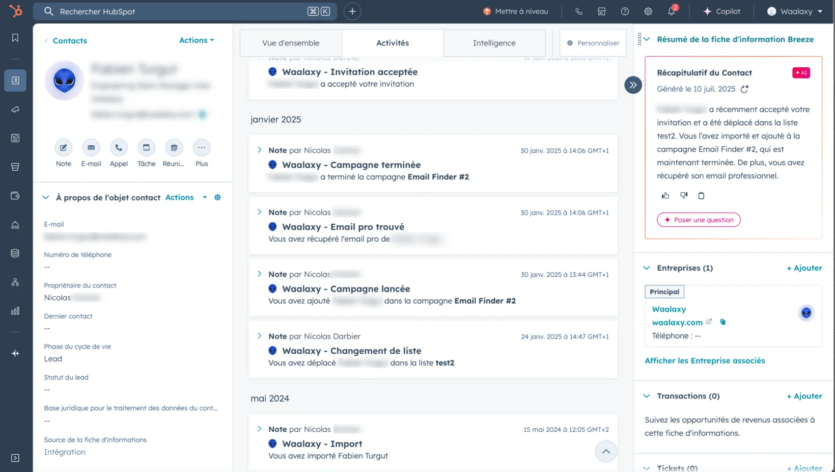 Vue d'écran du logiciel HubSpot CRM montrant des contacts, notes et transactions.