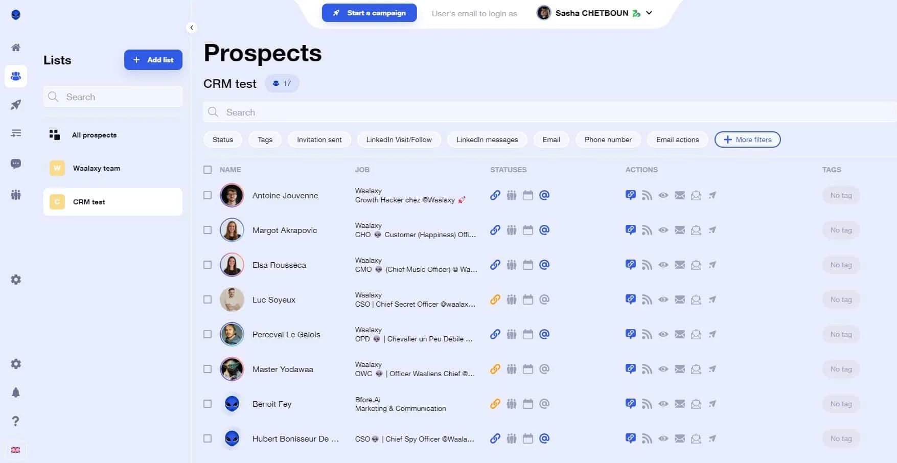 Interface prospection prospects Waalaxy CRM