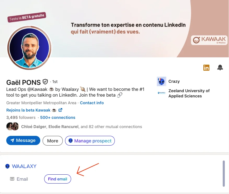 LinkedIn email directly in LinkedIn with Waalaxy