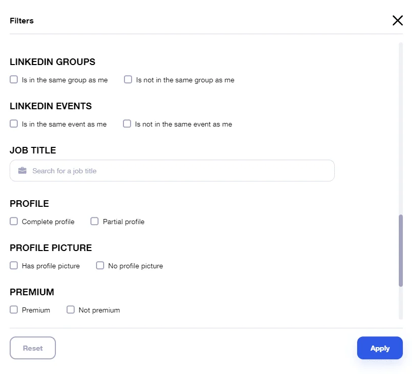 Page de filtres LinkedIn avec options pour groupes, événements, titres de poste, profils complets et statuts premium.